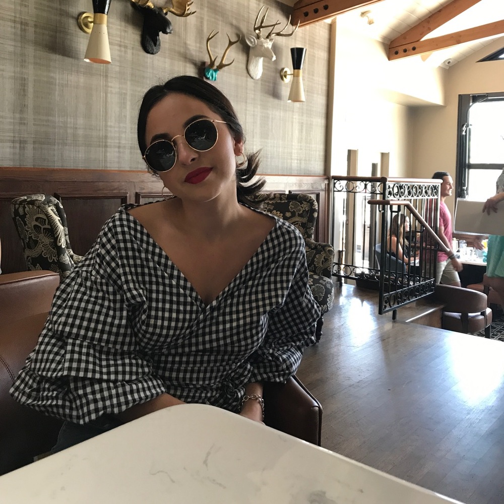 Bell sleeved gingham top